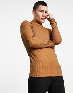 Светло-коричневый облегающий лонгслив в рубчик с высоким воротником ASOS DESIGN-Коричневый цвет