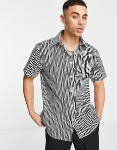 Рубашка с черно-белым принтом и воротником на пуговицах Selected Homme-Черный цвет