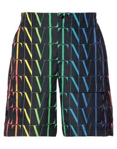 Шорты и бермуды Valentino