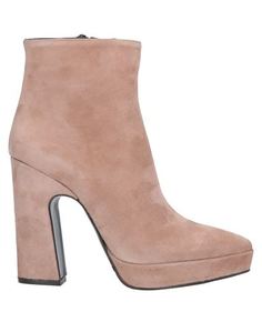 Полусапоги и высокие ботинки Andrea Puccini