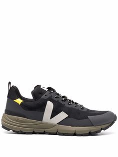 VEJA logo-patch low-top trainers