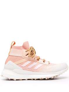 adidas кроссовки Terrex