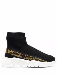 Love Moschino кроссовки с тисненым логотипом