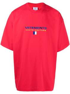VETEMENTS футболка с вышитым логотипом