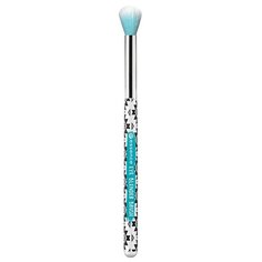 Кисть для растушевки теней Essence Eye Blender Brush