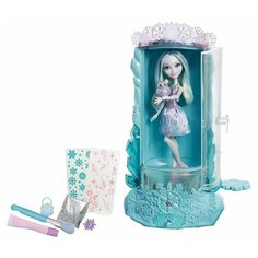 Кристал Винтер - Игровой набор из серии Эпическая Зима Ever After High Crystal Winter Epic Winter Doll Playset Mattel Бюджетная упаковка