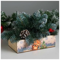 Кашпо деревянное "Символ года 2022. Тигр с елочкой" 24х14х7,5 см Сима ленд