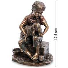 Статуэтка Мальчик с собакой Размер: 9*7*12,5 см Veronese