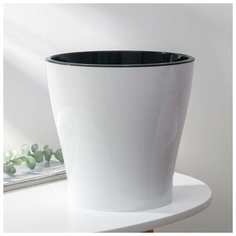 Кашпо со вставкой «Лея», 5 л, цвет белый Alternativa