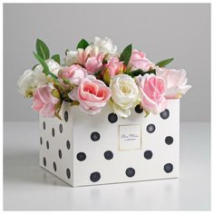 Коробка для цветов с PVC- крышкой «Для тебя с любовью», 17 × 12 × 17 см Дарите счастье