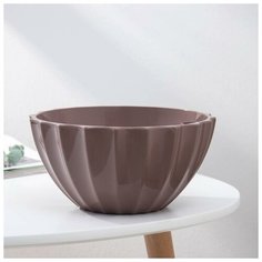 Кашпо с автополивом «Ракушка», 2,4 л, цвет мокко Plast Avenue