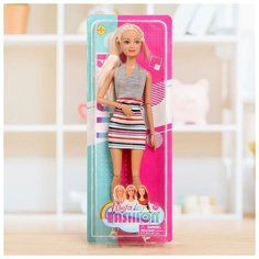 Кукла- модель шарнирная «Эмма» в платье, микс Defa