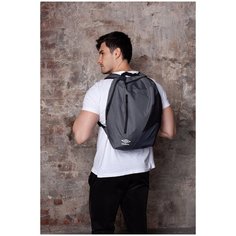 Спортивный рюкзак Umbro Team Training Backpack с одним отделением. Большой рюкзак Umbro для тренировки передним карманом на молнии, черный- белый- серый, 23 литра, 43 х 31 х 17 см