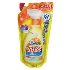 Чистящая спрей-пена для ванны "Foam spray Bathing Wash" (с антибактериальным эффектом и апельсиновым маслом), 350 мл, запасной блок Nihon Detergent