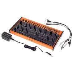 Аналоговый синтезатор Behringer Crave