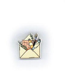 Значок деревянный PaperFox Конверт и цветы. Бижутерия пин, брошь женская, детская для девочки, детям. Милый подарок другу, маме, подруге, на день рождения девушке, парню, любимому мужу, детский сувенир, коллеге, холст краски художнику. Бежевый. 43Х40м