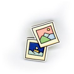 Значок деревянный PaperFox Полароид моментальное фото, пин бижутерия, брошь женская, детская для девочки, мальчику подарок сувенир женщине, другу, парню, маме, подруге, на день рождения коллеге, девушке, любимому мужу, фотографу. Цвет: бежевый. 33Х43м