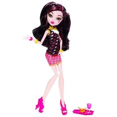 Monster High Mattel Кукла Дракулаура из серии Крипатерия, Монстр Хай
