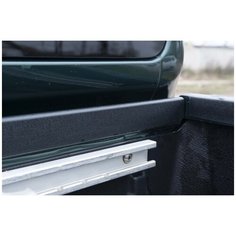 Накладка на передний борт кузова со скотчем 3М для Nissan Navara 2005-2010, шагрень Русская Артель