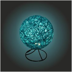 Светодиодный ночник из ротанга с теплым свечением для интерьера детской или спальни Apeyron 12-80. Компактная ночная лампа в виде шара с плетёным абажуром и 6 диодами. Атмосферный декоративный LED светильник. Универсальный подарок. 220В, 2Вт, 6 диодов