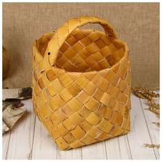 Корзина «Алёнка», плетёная, средняя, 22х22х19/28 см, береста 3312862 Сима ленд