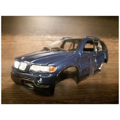 Сборная модель автомобиля BMW X5 2001 года, металл, масштаб 1:24 75120-6 Motormax