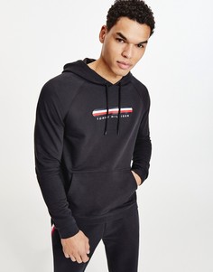 Черный худи для дома с флагом Tommy Hilfiger-Черный цвет