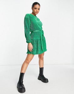 Зеленое плиссированное платье мини в горошек с поясом ASOS DESIGN-Разноцветный