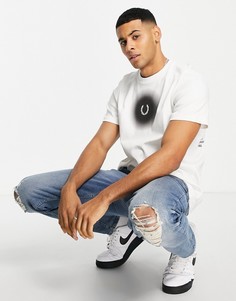Белая футболка с логотипом с эффектом омбре Fred Perry-Белый