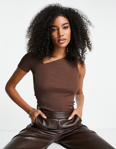 Коричневый топ с короткими рукавами и вырезом River Island-Коричневый цвет