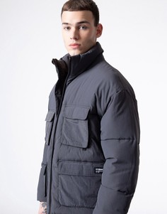 Серый пуховик в утилитарном стиле Dr Denim