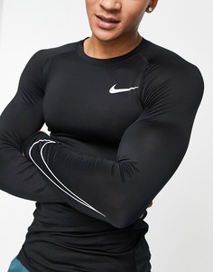 Черный лонгслив Nike Pro Training