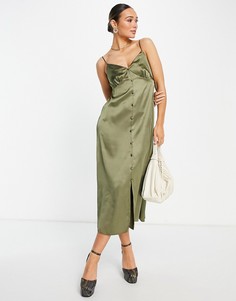 Платье-комбинация миди из атласа цвета хаки с пуговицами спереди River Island-Зеленый цвет