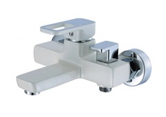 Смеситель для ванны однорычажный (короткий излив) HANSEN H30008-F,цвет белый