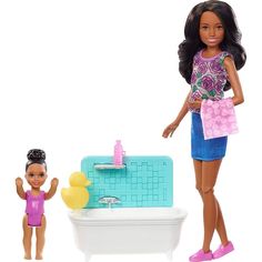 Игровой набор Barbie с куклой Няня брюнетка FHY97/FXH06