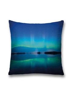 Наволочка JoyArty декоративная "Северное сияние на фоне озера" на молнии, 45x45 см