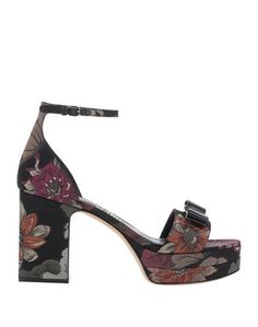Сандалии Salvatore Ferragamo