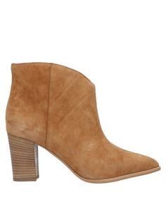 Полусапоги и высокие ботинки Andrea Pinto