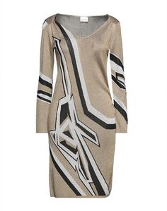 Короткое платье Viki And