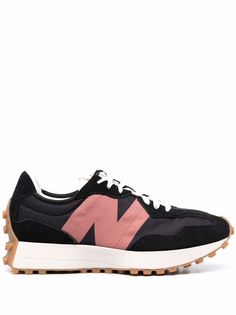 New Balance кроссовки на шнуровке