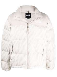 The North Face пуховик с вышитым логотипом