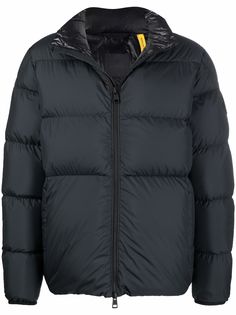 Moncler пуховик с нашивкой-логотипом