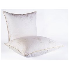 Подушка Natures Медовый поцелуй 68х68 упругая Natures