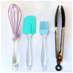 Набор: лопатка, кисточка, венчик и щипцы в тубе Casalinghi