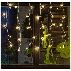 Электрическая гирлянда-занавес Winter Glade Теплый белый свет 250 ламп