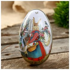 Шкатулка металл яйцо "Зайка с корзинкой крашенных яиц" 11х6,5х7 см 4566137 Сима ленд