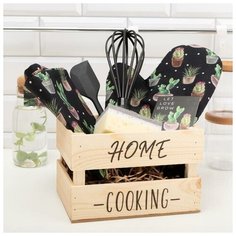 Набор подарочный Home cooking: полотенце, варежка-прихватка, кухонная лопатка, венчик, губка Этель