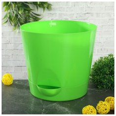Кашпо с прикорневым поливом 2,7 л "Ника", цвет ярко-зеленый 1623168 Idea (М Пластика)