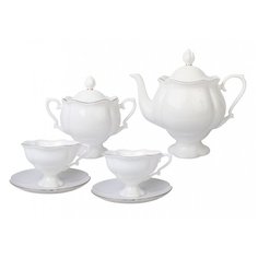 Сервиз чайный. Императорский фарфоровый завод. Форма Наташа. Рисунок Золотая лента. 20 предметов.