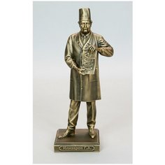 Интерьерная статуэтка, фигурка декоративная, "Вернисаж истории", Илизаров Г.А., малый Vernissage of History